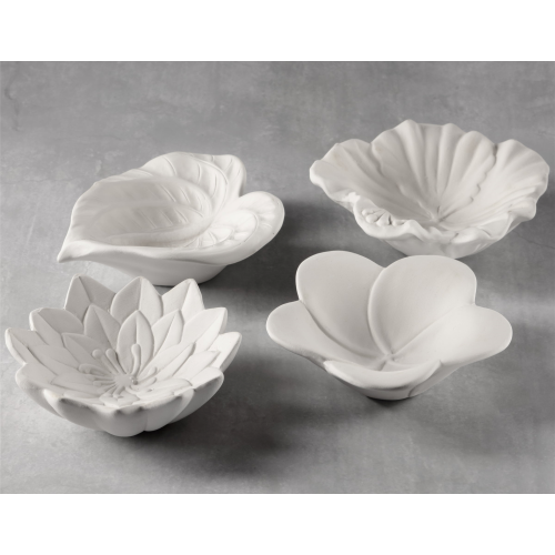 Assorted Flower Dishes (Set of 4) Assorted Flower Dishes (Set of 4)