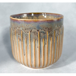 Stoneware Embossed Planter Stoneware Embossed Planter